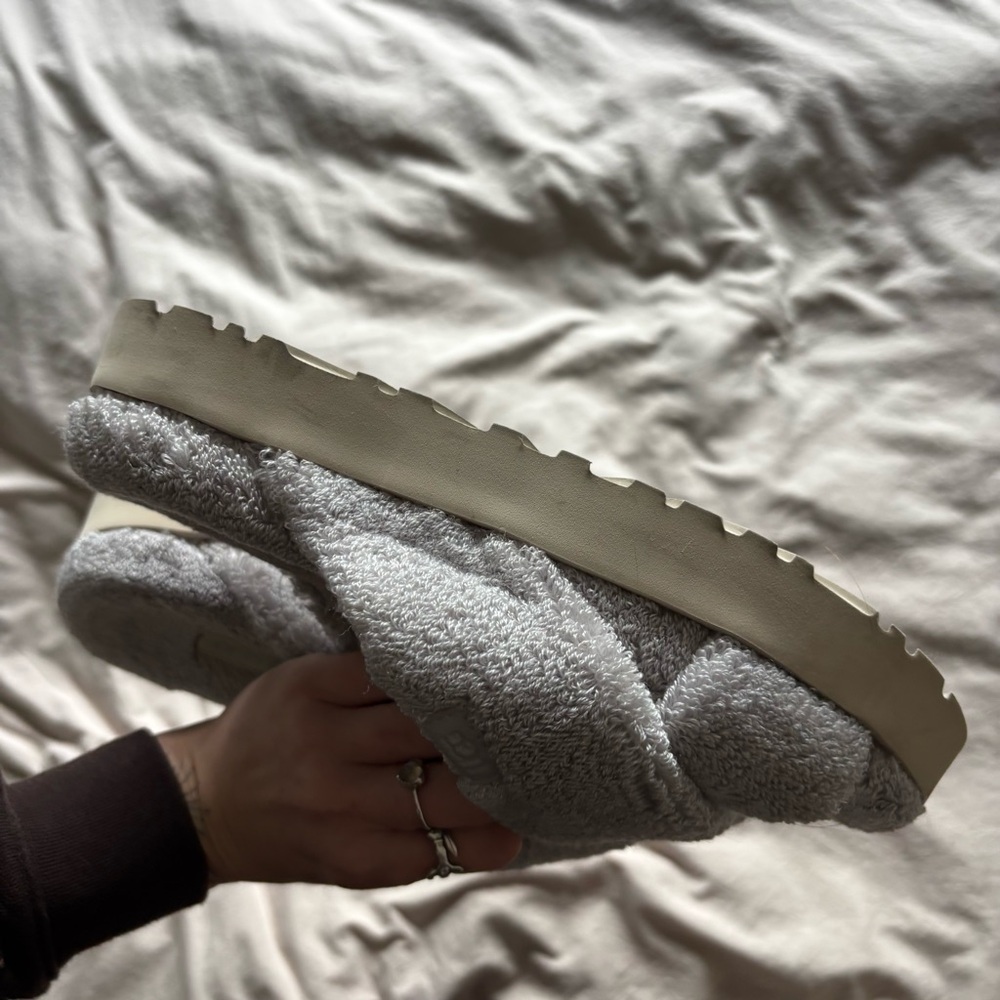 Ugg Slippers - image 7